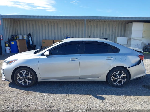 2021 KIA FORTE LXS 14