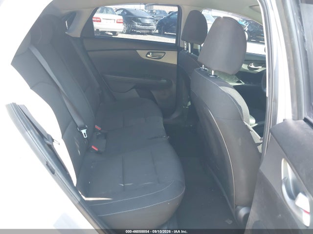 2021 KIA FORTE LXS 8