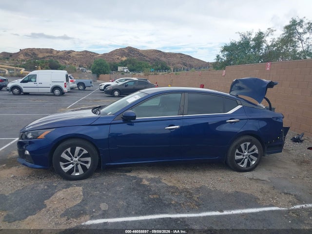 2022 NISSAN ALTIMA S FWD 15