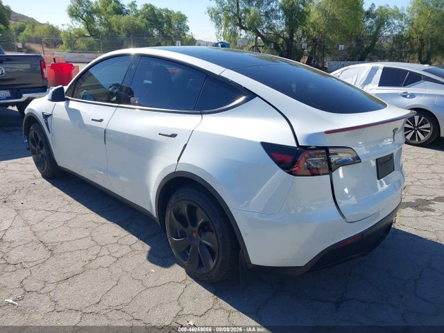 2021 TESLA MODEL Y LONG RANGE DUAL MOTOR ALL-WHEEL DRIVE 3
