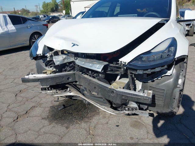 2021 TESLA MODEL Y LONG RANGE DUAL MOTOR ALL-WHEEL DRIVE 6