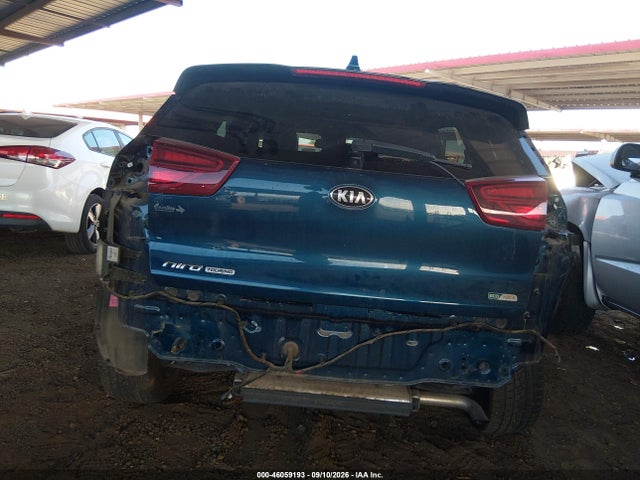 2021 KIA NIRO TOURING 17