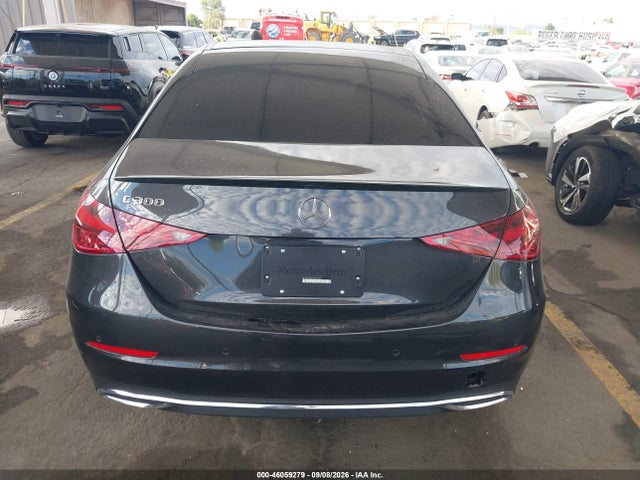 2026 MERCEDES-BENZ C 300 17