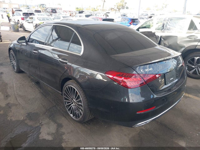 2026 MERCEDES-BENZ C 300 3