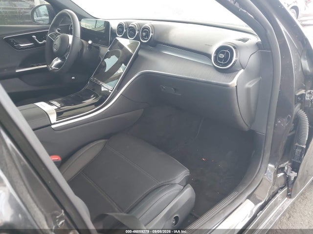 2026 MERCEDES-BENZ C 300 5