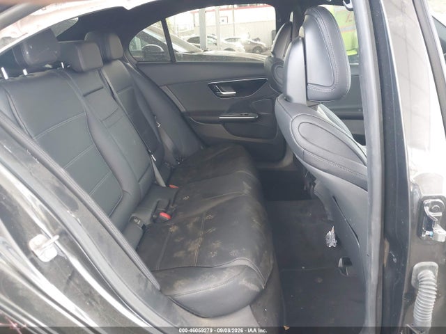2026 MERCEDES-BENZ C 300 8