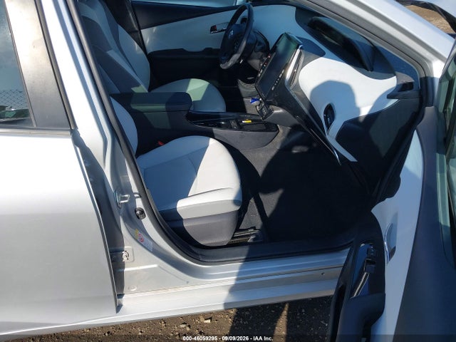 2022 TOYOTA PRIUS PRIME XLE 5