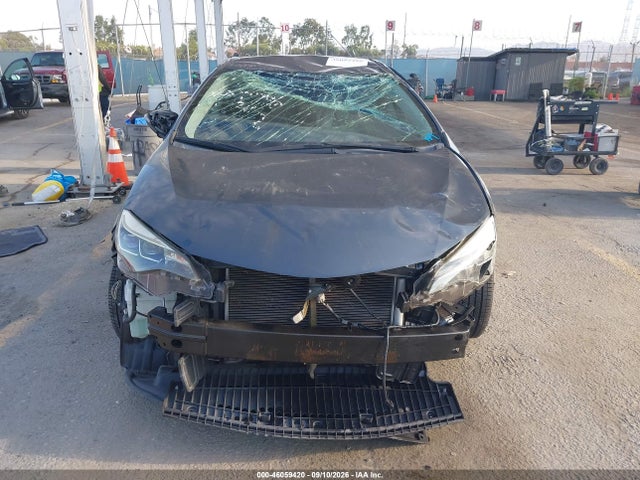 2018 TOYOTA COROLLA SE 12