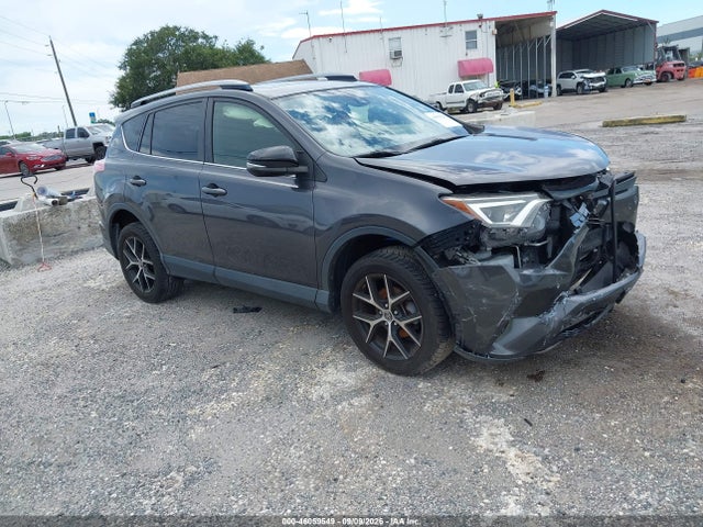 2017 TOYOTA RAV4 SE