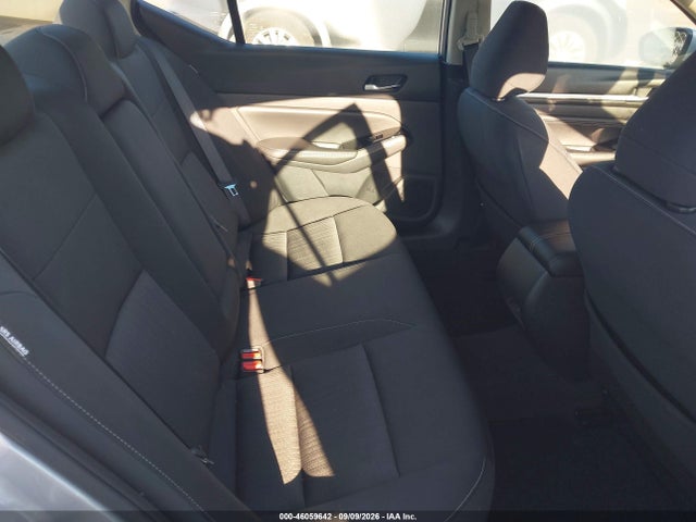 2021 NISSAN ALTIMA SV FWD 8