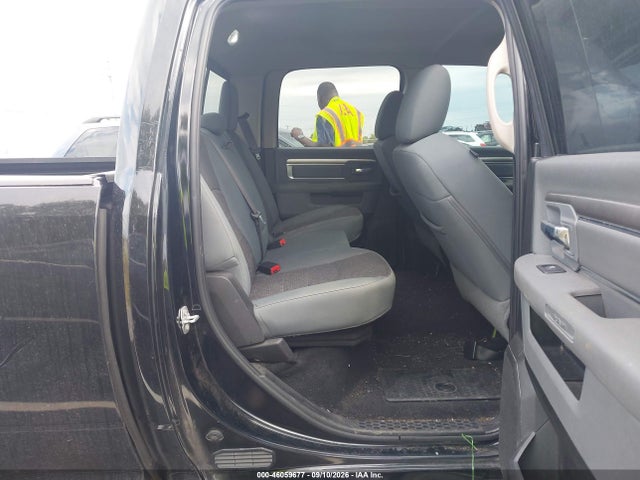 2019 RAM 1500 CLASSIC BIG HORN 4X4 6'4 BOX 8