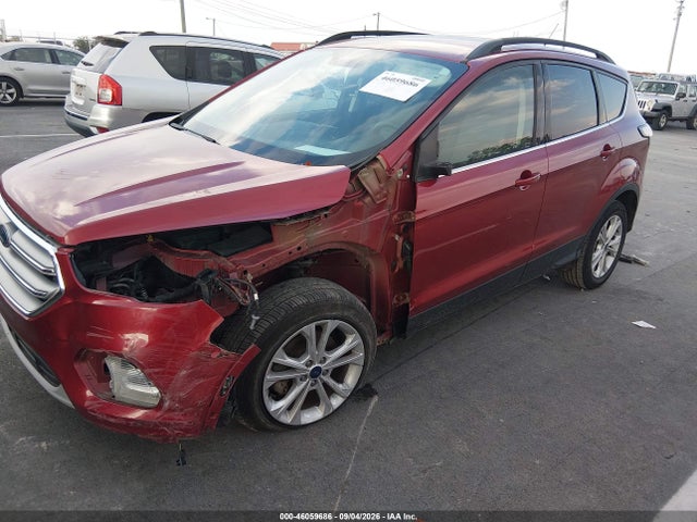 2017 FORD ESCAPE SE 6