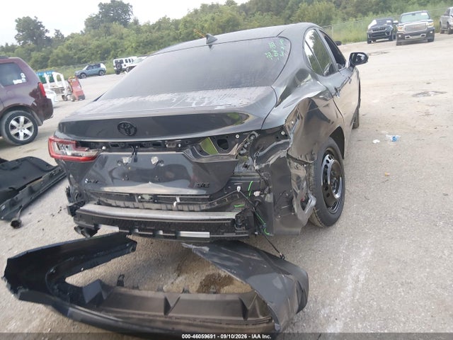 2026 TOYOTA CAMRY SE 16
