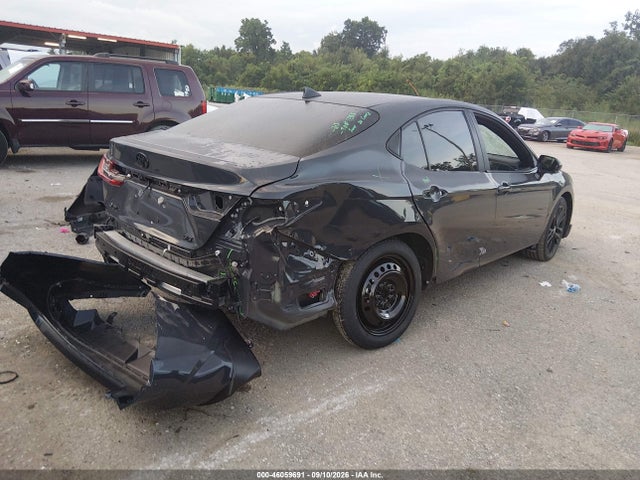 2026 TOYOTA CAMRY SE 4