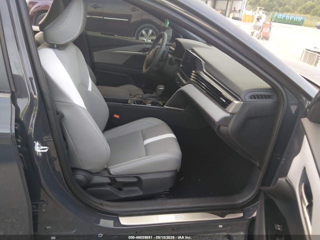 2026 TOYOTA CAMRY SE 5