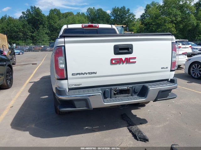 2016 GMC CANYON SLE 照片 16