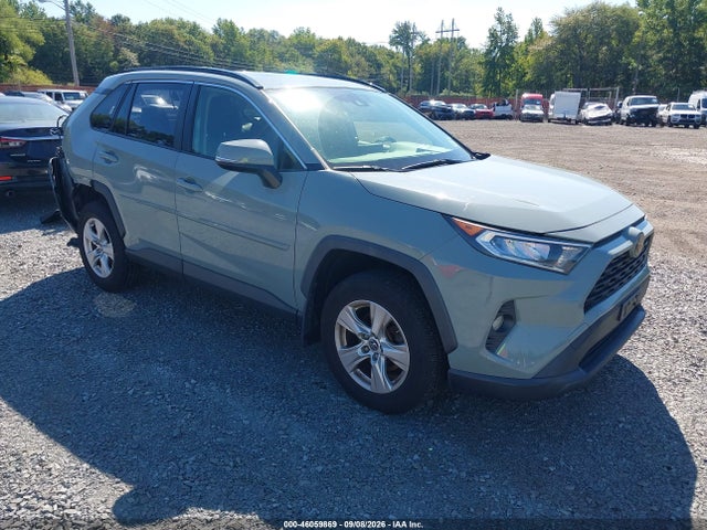 2019 TOYOTA RAV4 XLE