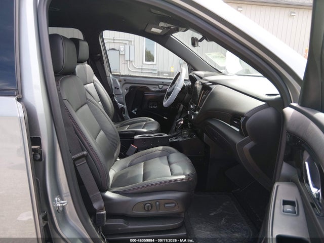 2023 CHEVROLET TRAVERSE FWD RS 5