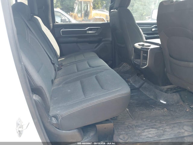 2022 RAM 1500 BIG HORN 4X4 6'4 BOX 8