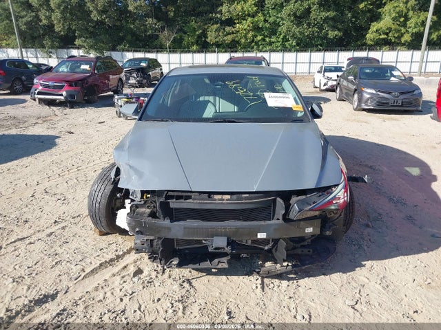 2021 HYUNDAI ELANTRA LIMITED 13