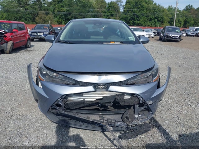 2022 TOYOTA COROLLA LE 12