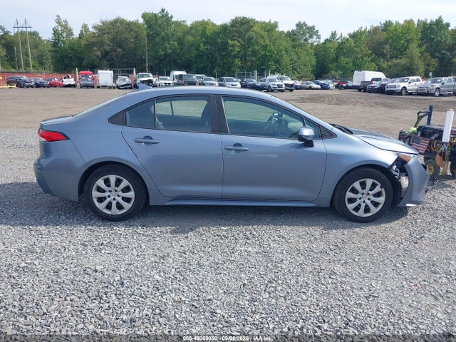 2022 TOYOTA COROLLA LE 13