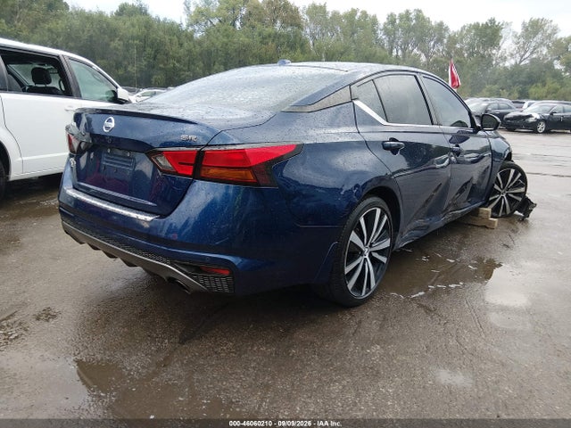 2021 NISSAN ALTIMA SR FWD 4