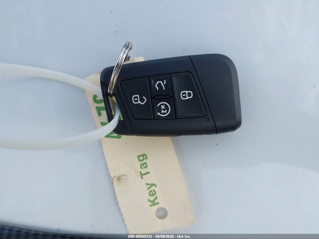 2022 VOLKSWAGEN TIGUAN 2.0T SE R-LINE BLACK 11