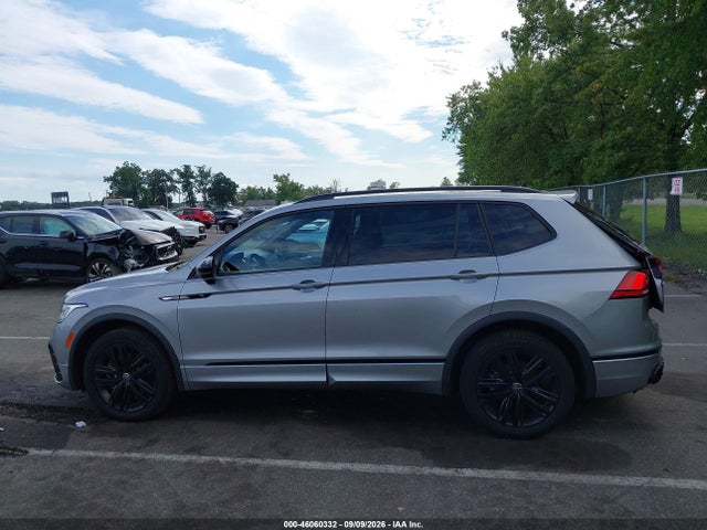 2022 VOLKSWAGEN TIGUAN 2.0T SE R-LINE BLACK 14