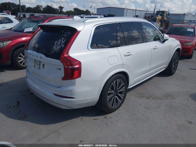 2022 VOLVO XC90 T6 MOMENTUM 7 PASSENGER 4