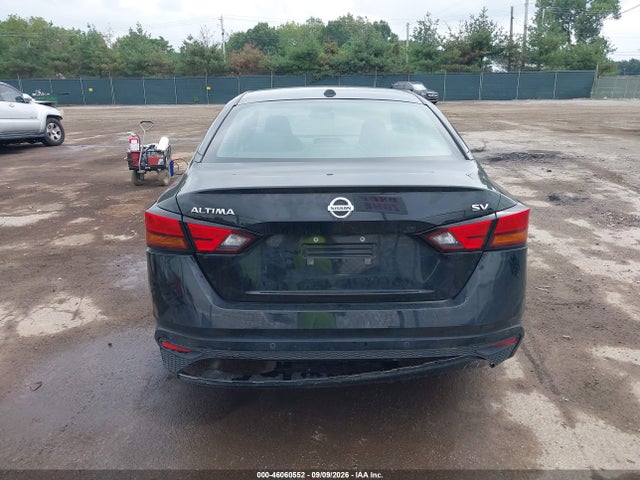 2022 NISSAN ALTIMA SV FWD 16