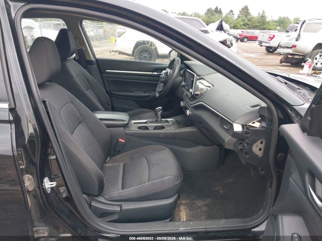 2022 NISSAN ALTIMA SV FWD 5