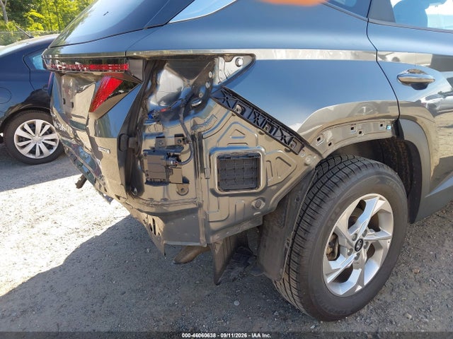 2022 HYUNDAI TUCSON SE 18