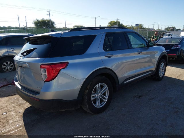 2023 FORD EXPLORER XLT 4