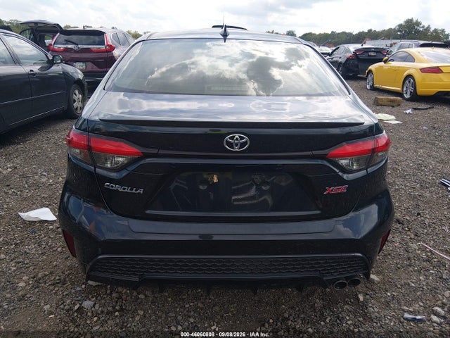 2022 TOYOTA COROLLA XSE 16