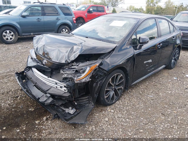 2022 TOYOTA COROLLA XSE 2