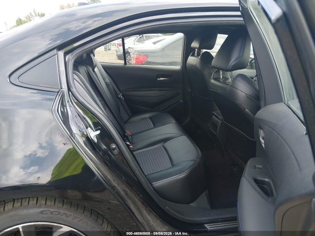 2022 TOYOTA COROLLA XSE 8