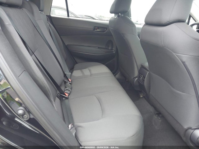 2026 TOYOTA COROLLA CROSS LE 8