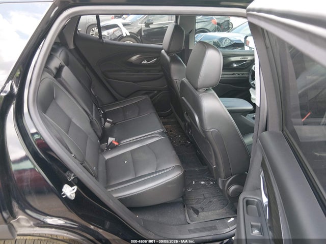 2022 GMC TERRAIN AWD SLT 8