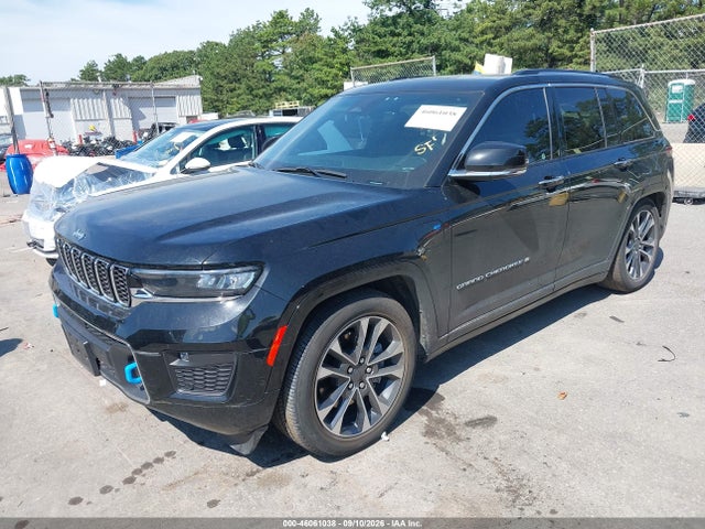 2023 JEEP GRAND CHEROKEE 4XE OVERLAND 2