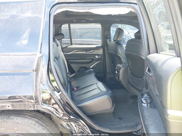 2023 JEEP GRAND CHEROKEE 4XE OVERLAND 8