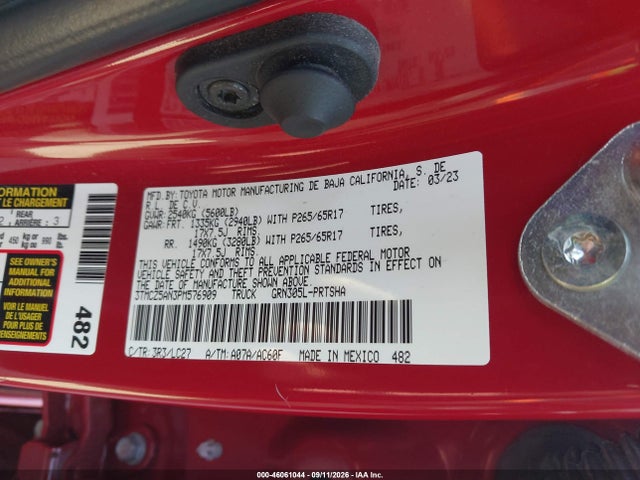 2023 TOYOTA TACOMA TRD SPORT 9