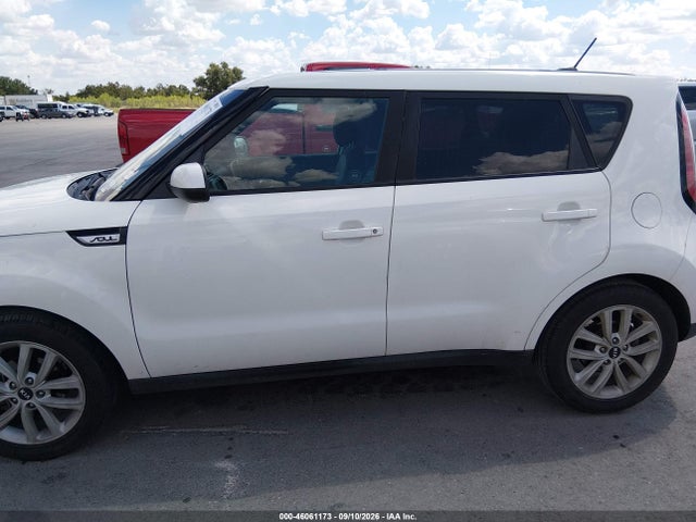 2019 KIA SOUL + 15
