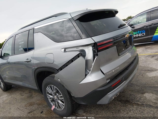 2026 CHEVROLET TRAVERSE FWD LT 18