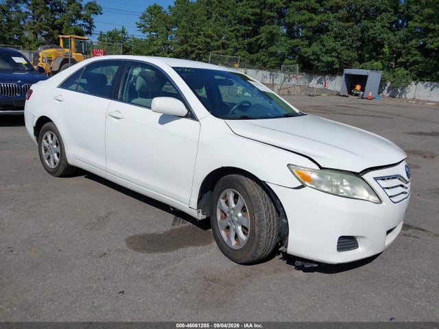 2010 TOYOTA CAMRY LE