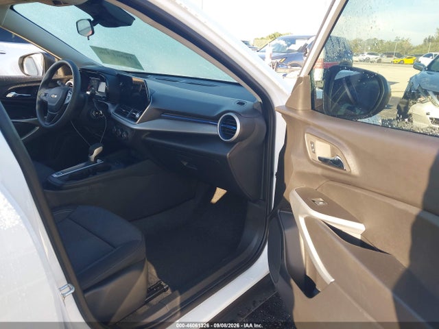 2026 CHEVROLET TRAX FWD LS 5