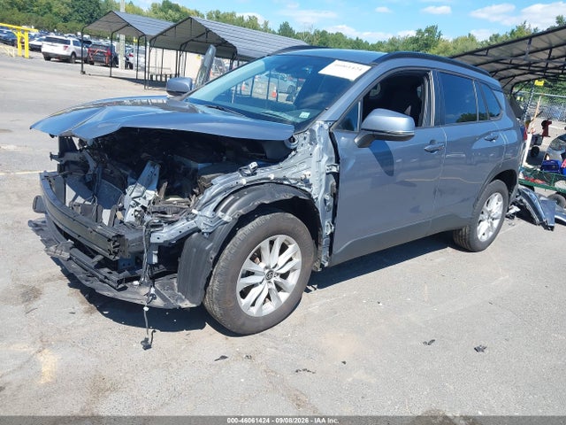 2022 TOYOTA COROLLA CROSS LE 2