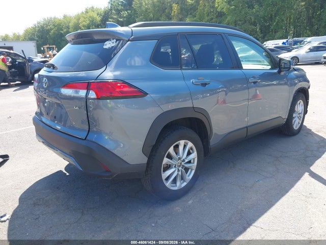 2022 TOYOTA COROLLA CROSS LE 4