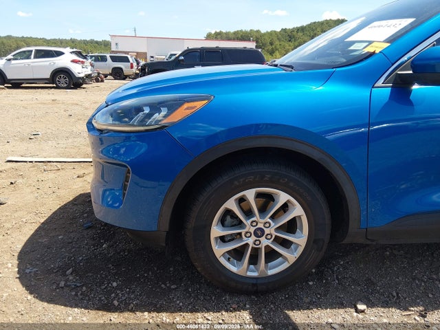2020 FORD ESCAPE SE 21