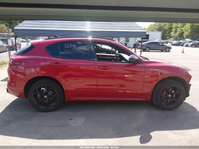 2022 ALFA ROMEO STELVIO VELOCE TI AWD 14